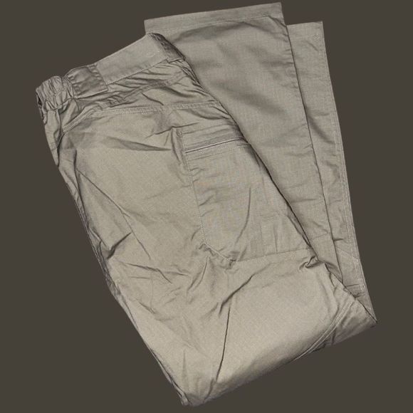 NWOT HELIKON URBANTACTICAL PANTS KHAKI SIZE 40X32 3X - Picture 2 of 6